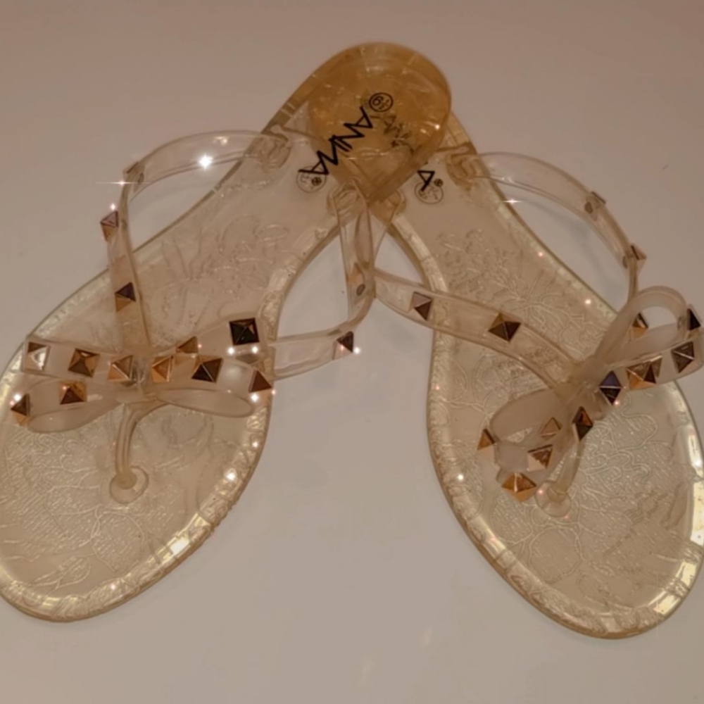 Bow studded sandals
